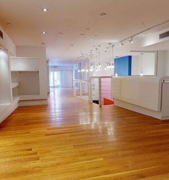 76 Wooster St, New York, NY à louer - Numérisation 3D Matterport – Image 2 sur 3
