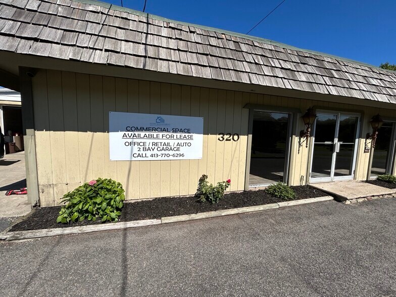 318-337 A Thompson Rd, Oswego, NY à louer - Photo de l’immeuble – Image 2 sur 18