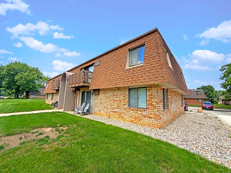 535 Coyne St, Bourbonnais, IL à vendre - Photo de l’immeuble – Image 3 sur 11