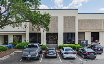 4750-4760 Goer Dr, North Charleston, SC à louer Photo intérieure– Image 1 sur 17
