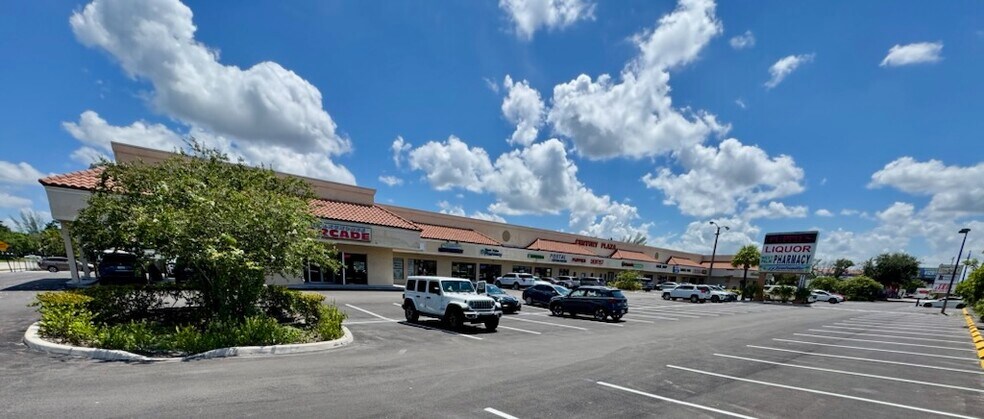 5750-5784 Okeechobee Blvd, West Palm Beach, FL à louer - Photo de l’immeuble – Image 3 sur 12