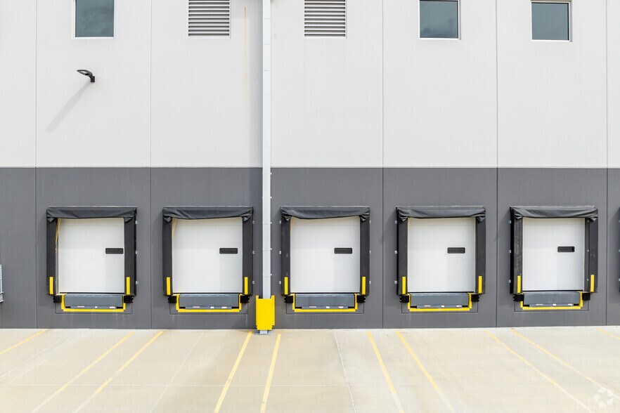 2000 Marketplace Blvd, Hamilton, NJ à louer - Photo de l’immeuble – Image 3 sur 5