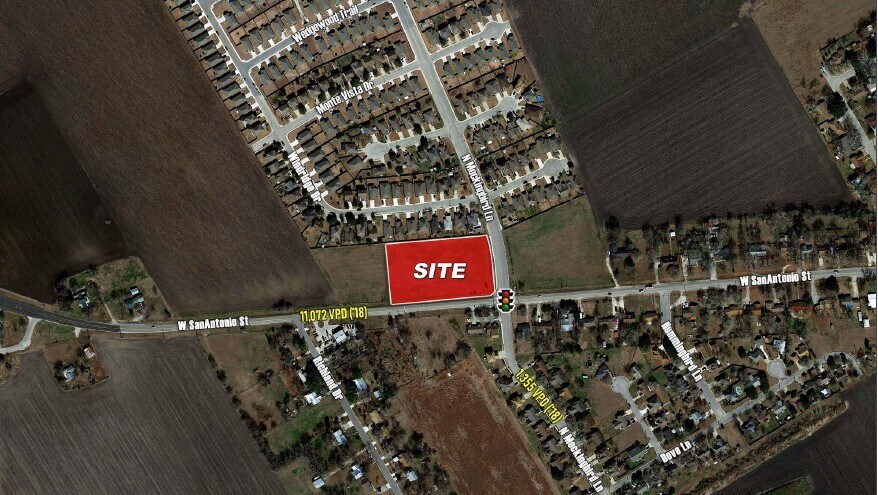 1601 W San Antonio St, Lockhart, TX à vendre - Photo principale – Image 1 sur 2