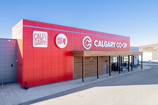 Plus de détails pour 264 Park St, Cochrane, AB - Local commercial à louer