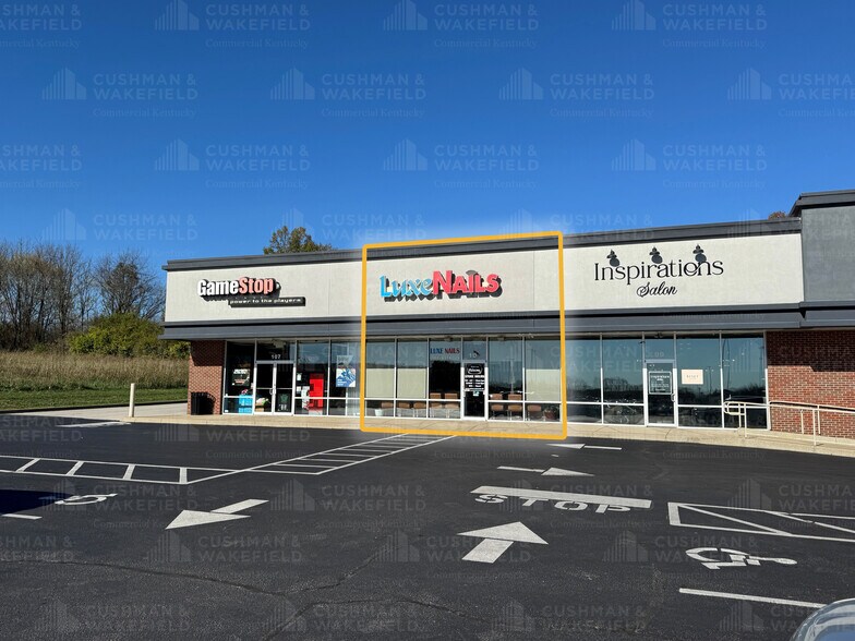 73-107 Jeannie Dr, Shelbyville, KY à louer - Photo de l’immeuble – Image 1 sur 8