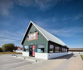 Plus de détails pour 711 E St, Elgin, OK - Local commercial à vendre