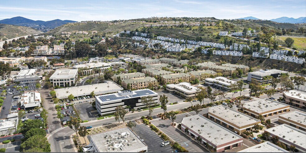 9918 Hibert St, San Diego, CA à vendre - Aérien – Image 2 sur 7