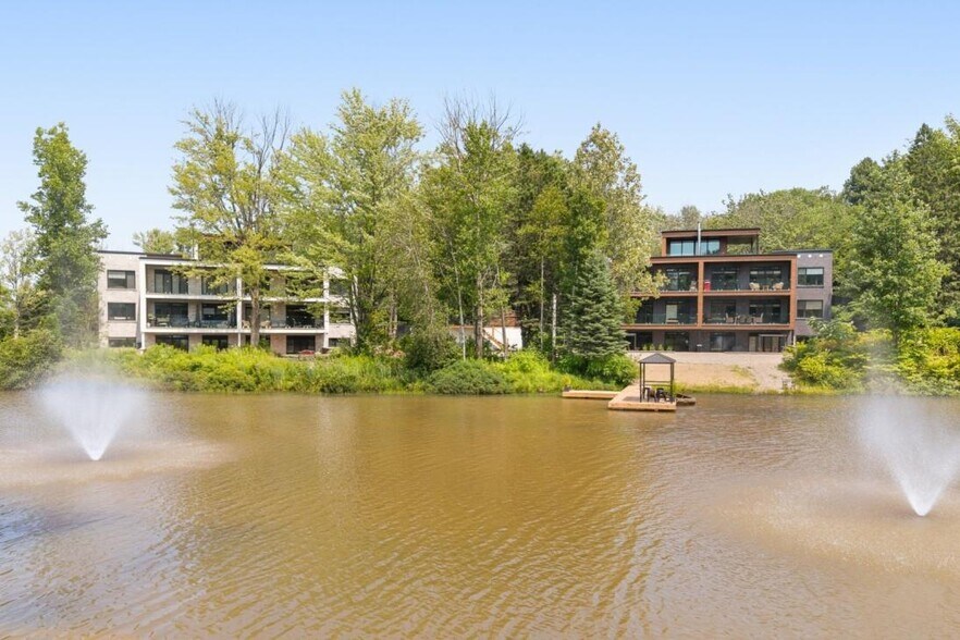 9915-9943 Boul Des Forges, Trois-Rivières, QC à vendre - Photo de l’immeuble – Image 2 sur 4