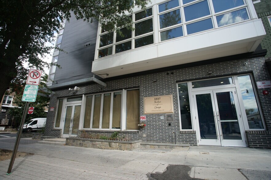 3557-3559 Georgia Ave NW, Washington, DC à louer - Photo de l’immeuble – Image 2 sur 9