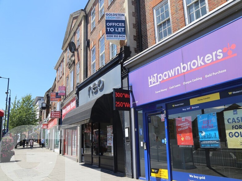 Station Rd, Edgware à louer - Photo de l’immeuble – Image 1 sur 2