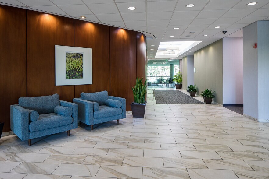 280 Interstate N Cir, Atlanta, GA à louer - Hall d’entrée – Image 2 sur 7