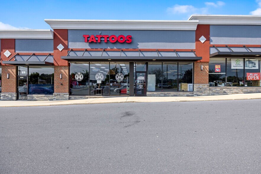2604 W Main St, Waynesboro, VA à louer - Photo de l’immeuble – Image 2 sur 41