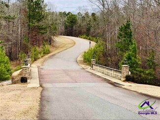 Plus de détails pour 315 Waddesdon Dr, Macon, GA - Terrain à vendre