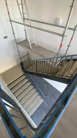 Industriel/Logistique dans Rosny-sous-Bois à louer - Photo intérieure – Image 3 sur 26