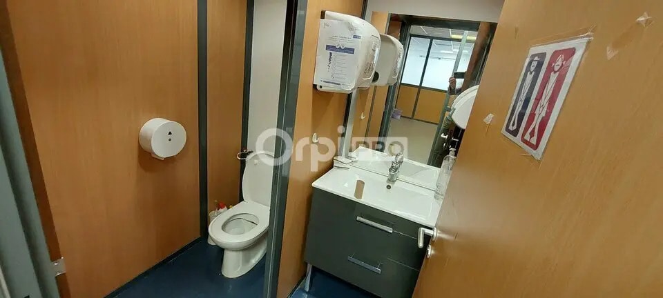 Bureau dans Creil à louer - Photo de l’immeuble – Image 3 sur 8