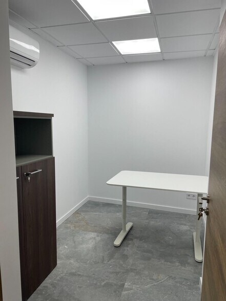 Bureau dans València à louer - Photo intérieure – Image 1 sur 6