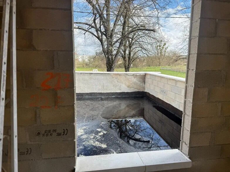 Bureau dans Dijon à louer - Photo de la construction – Image 3 sur 3