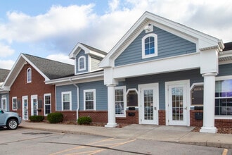 421-481 PENBROOKE Dr, Penfield, NY à louer Photo de l’immeuble– Image 1 sur 14