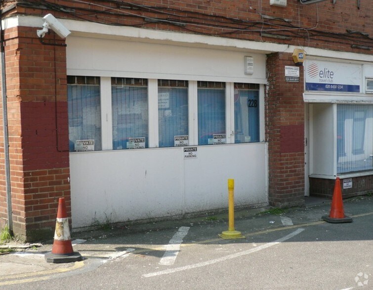 St Albans Ln, Londres à louer - Photo de l’immeuble – Image 3 sur 8