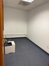 144 Metro Park, Rochester, NY à louer Photo intérieure– Image 2 sur 3