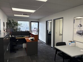 28170 SW Boberg Rd, Wilsonville, OR à louer Photo intérieure– Image 2 sur 4