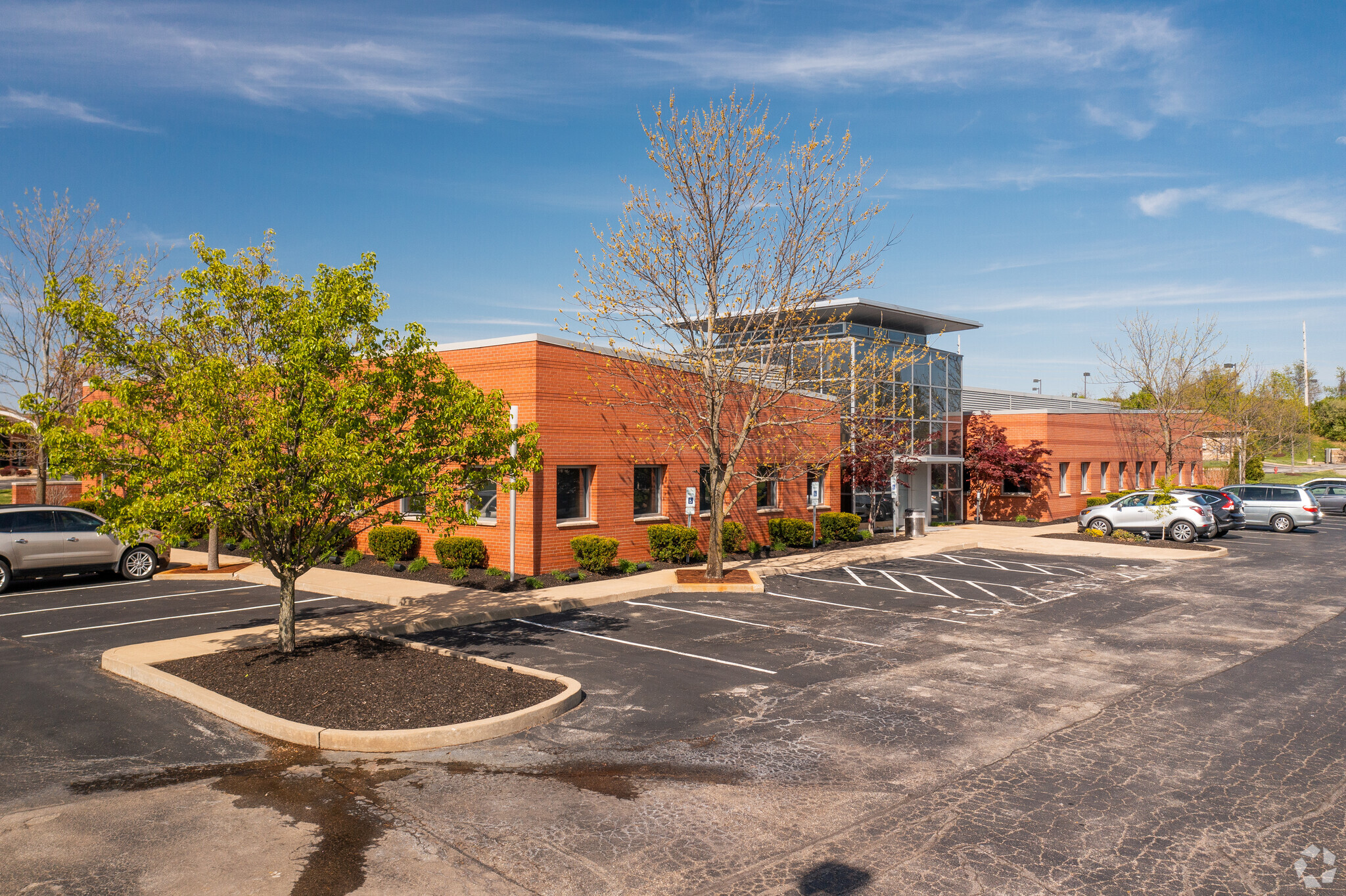 4601 Executive Center Pky, Saint Peters, MO à louer Photo de l’immeuble– Image 1 sur 5
