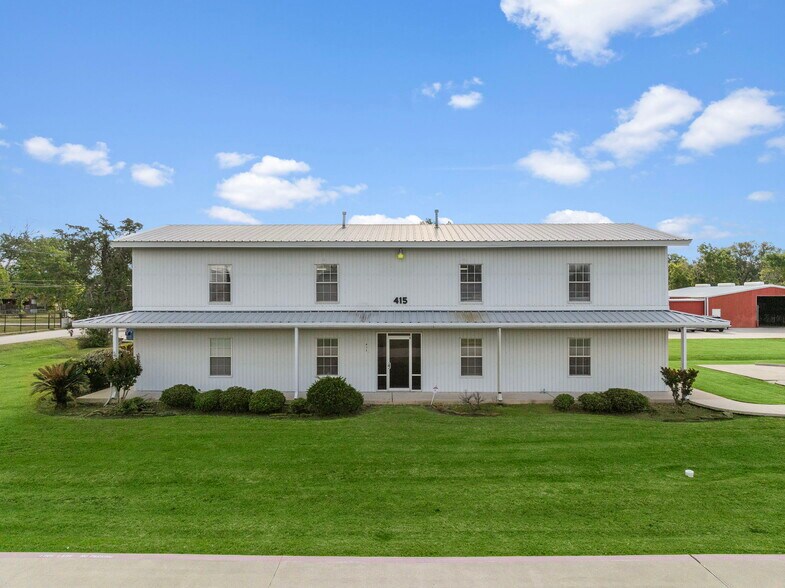 421 Jones Rd, Highlands, TX à vendre - Photo de l’immeuble – Image 3 sur 28