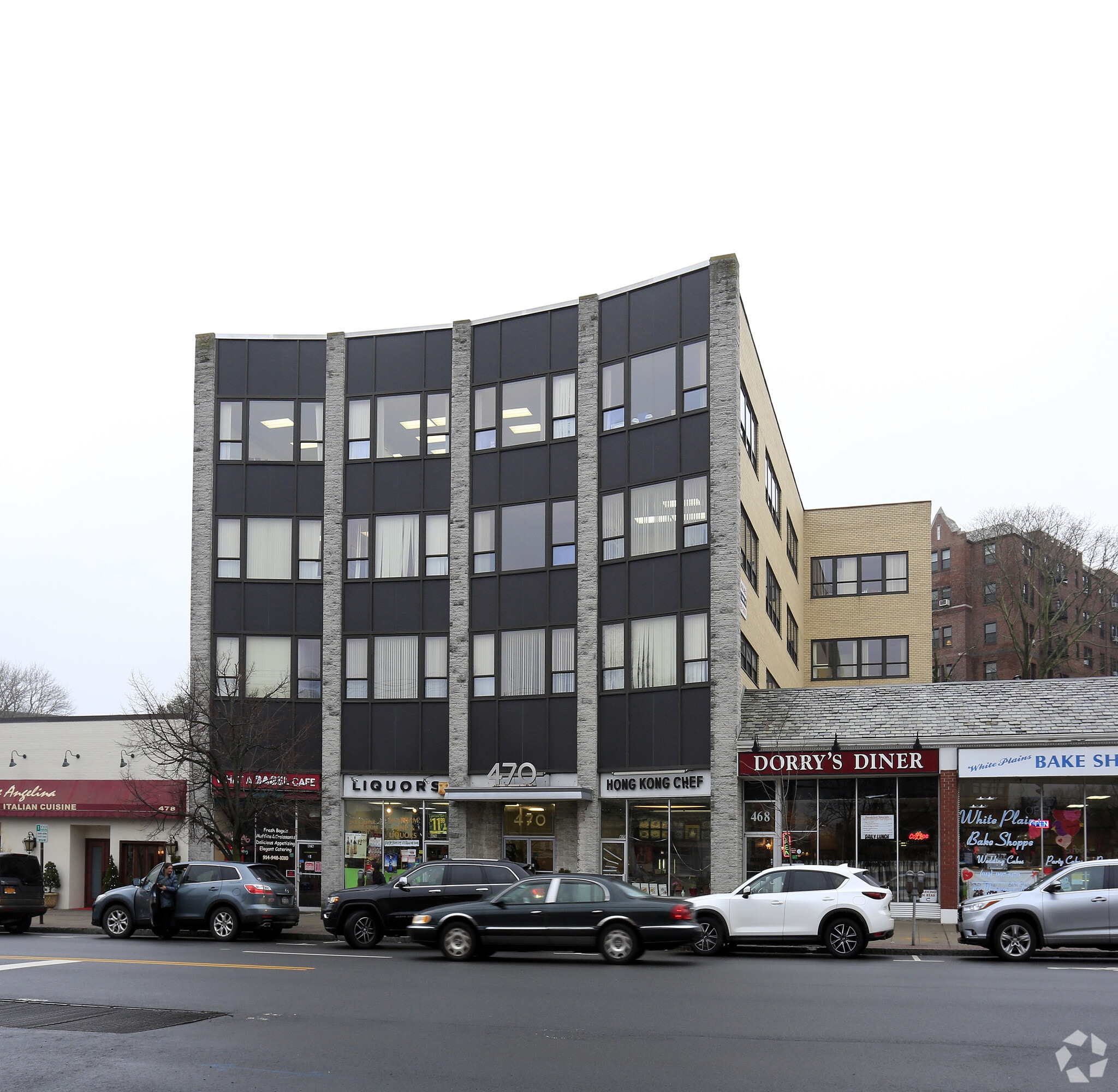 470-476 Mamaroneck Ave, White Plains, NY à louer Photo principale– Image 1 sur 10
