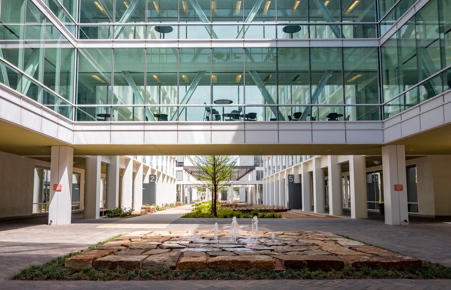 1500 Solana Blvd, Westlake, TX à louer - Photo de l’immeuble – Image 3 sur 18