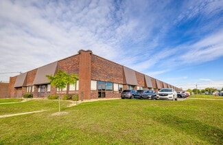 Plus de détails pour 295-341 Rue Benjamin-Hudon, Montréal, QC - Industriel/Logistique à louer