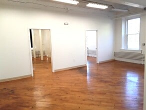 37 Greenwoods Rd, New Hartford, CT à louer Photo intérieure– Image 1 sur 5