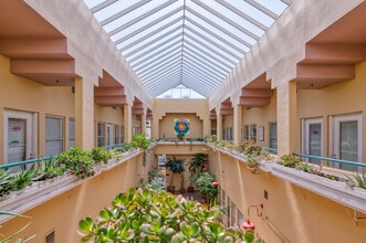 1460 7th St, Santa Monica, CA à louer Photo intérieure– Image 2 sur 8