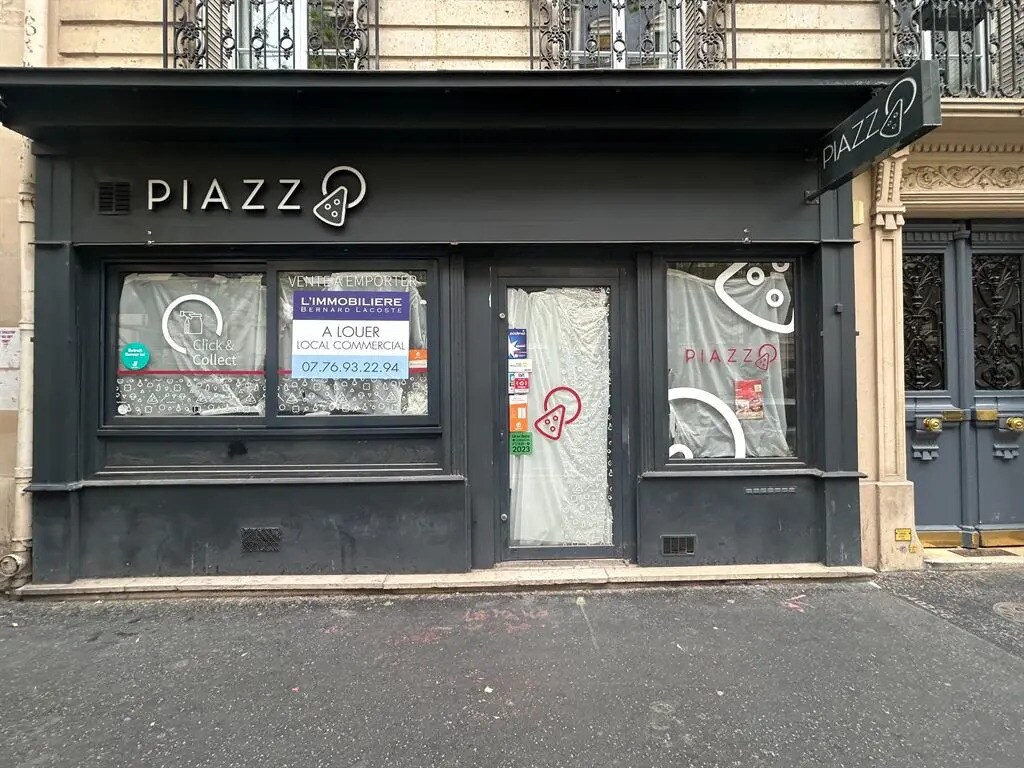30 Rue Brochant, Paris à louer Photo de l’immeuble– Image 1 sur 7