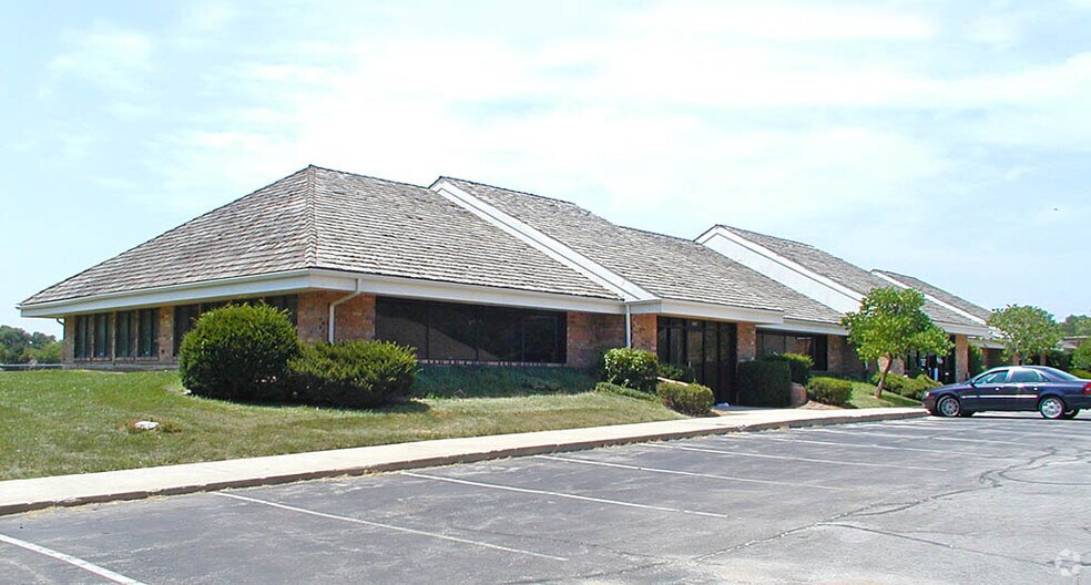 13622-13632 W 95th St, Lenexa, KS à vendre - Photo de l’immeuble – Image 2 sur 6