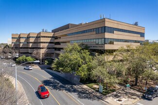Plus de détails pour 3705 Medical Pky, Austin, TX - Différents types d’espaces à louer