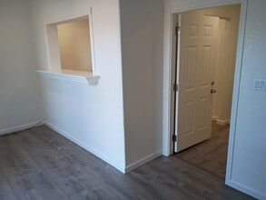 2601 N Stockton Hill Rd, Kingman, AZ à louer Photo intérieure– Image 1 sur 9