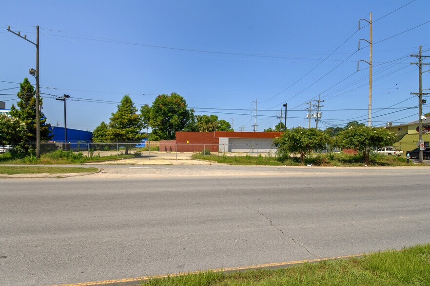 2940 Elysian Flds, New Orleans, LA à vendre - Photo de l’immeuble – Image 3 sur 9