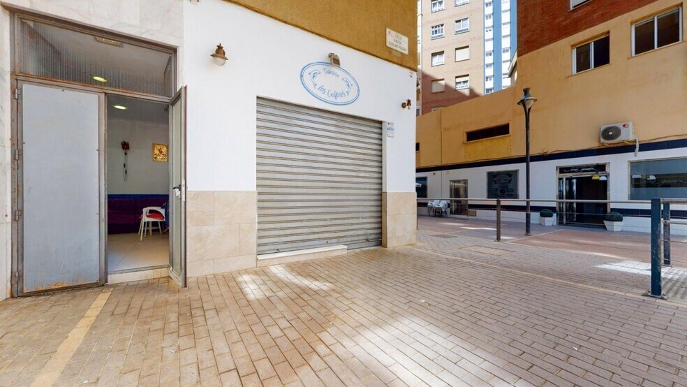 Calle Pintor Casilari Roldán, 2, Málaga, Málaga à vendre - Photo de l’immeuble – Image 3 sur 36