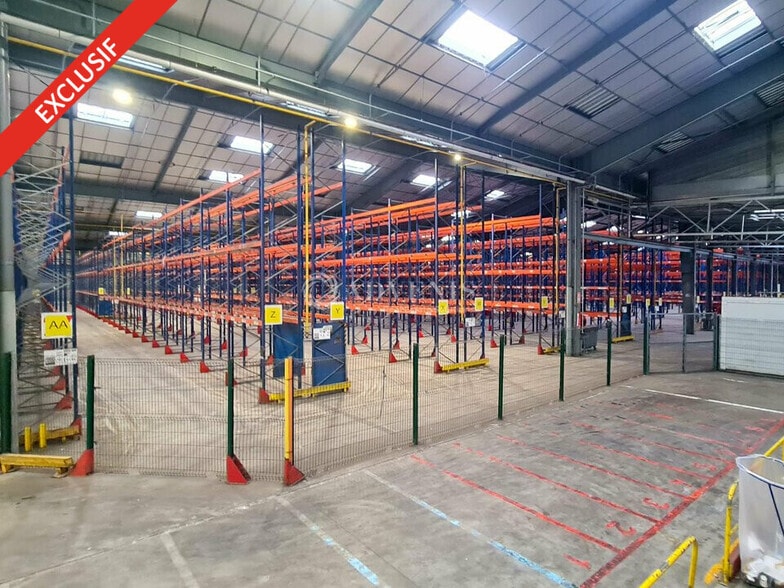 Industriel/Logistique dans Plaintel à louer - Photo de l’immeuble – Image 3 sur 5