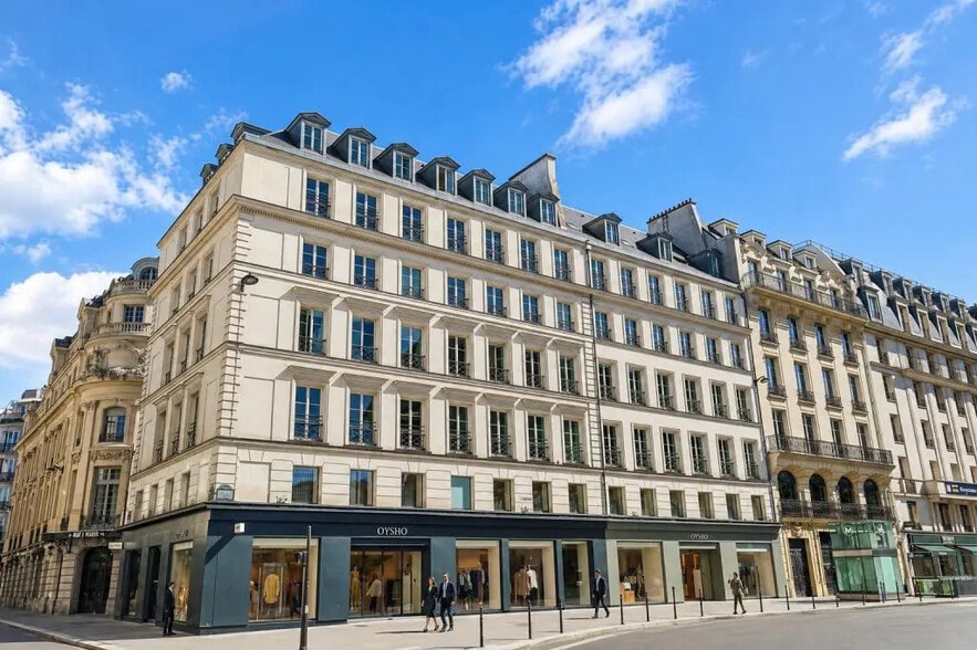 24-26 Place De La Madeleine, Paris à louer - Photo de l’immeuble – Image 1 sur 9