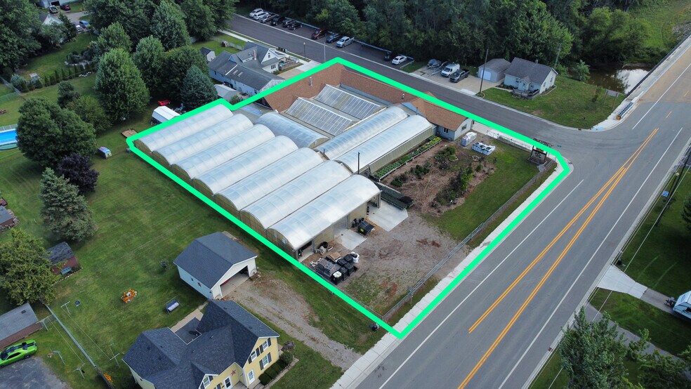 180 Davis St, Croswell, MI à vendre - Photo de l’immeuble – Image 2 sur 22