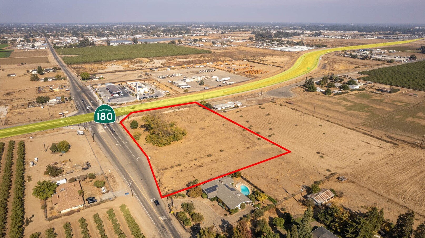 30 Brawley ave, Fresno, CA à vendre Photo principale– Image 1 sur 6