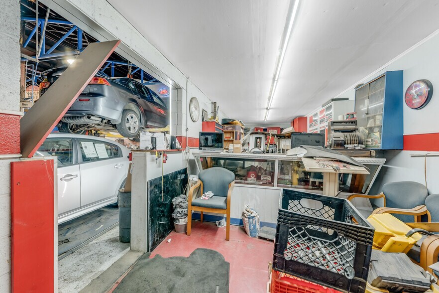 812 N Pike St, Grafton, WV à louer - Photo de l’immeuble – Image 2 sur 13