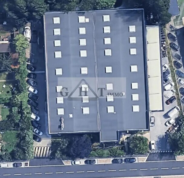 Bureau dans Palaiseau à louer - Photo de l’immeuble – Image 2 sur 2