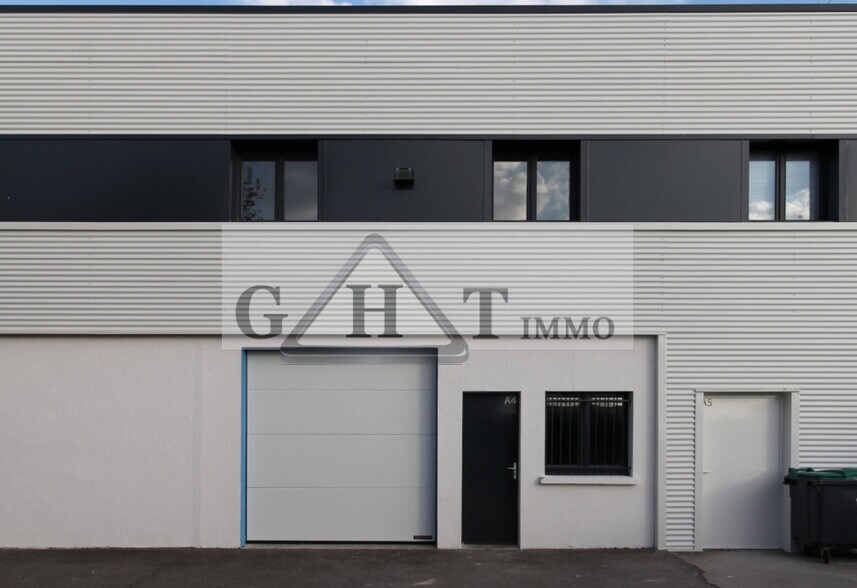 Industriel/Logistique dans Moissy-Cramayel à louer - Photo de l’immeuble – Image 3 sur 5