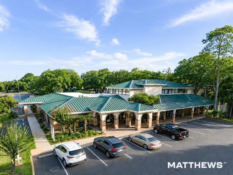 4501-4551 Davis Hwy, Pensacola, FL à vendre - Photo de l’immeuble – Image 2 sur 11