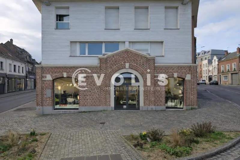 Local commercial dans Amiens à louer Photo de l’immeuble– Image 1 sur 6