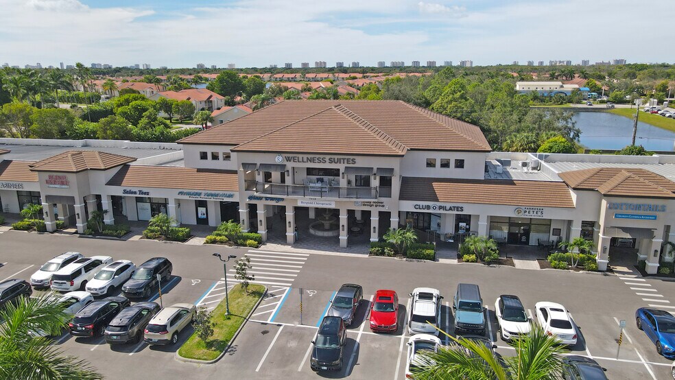 7935 Airport Pulling Rd, Naples, FL à louer - Photo de l’immeuble – Image 1 sur 4
