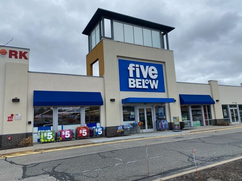 191-199 Boston Post Rd W, Marlborough, MA à louer - Photo de l’immeuble – Image 3 sur 7