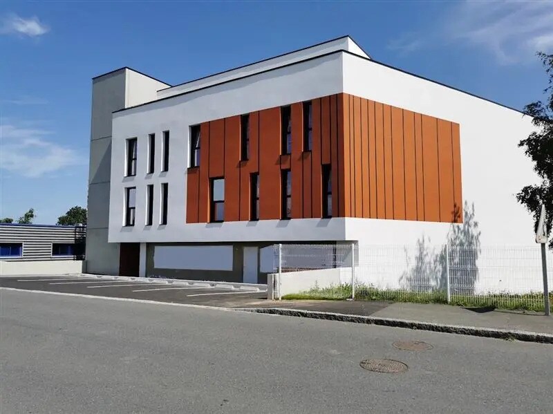 Bureau dans Plérin à louer Photo de l’immeuble– Image 1 sur 8